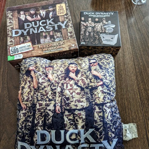 Bundle of three (3) Duck Dynasty items - Picture 10 of 13